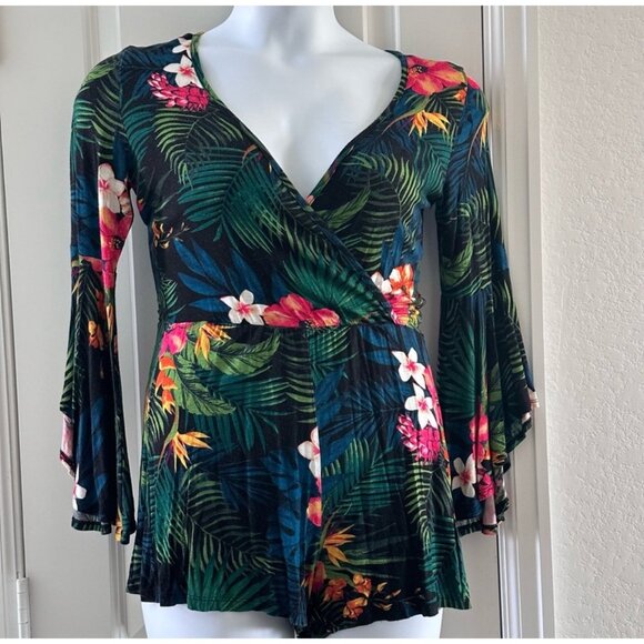 Tropical Floral Print Womens V-Neck Bell Sleeve Romper Size M 95% Rayon 5% Spand - Picture 1 of 10